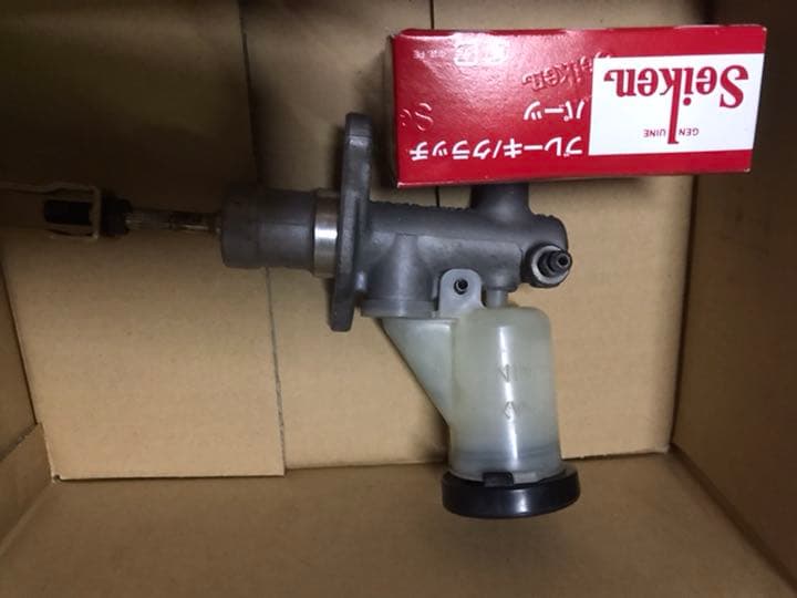 専用】wynken 迷彩パンツ 4-5y・mainstory未使用パーカー6y