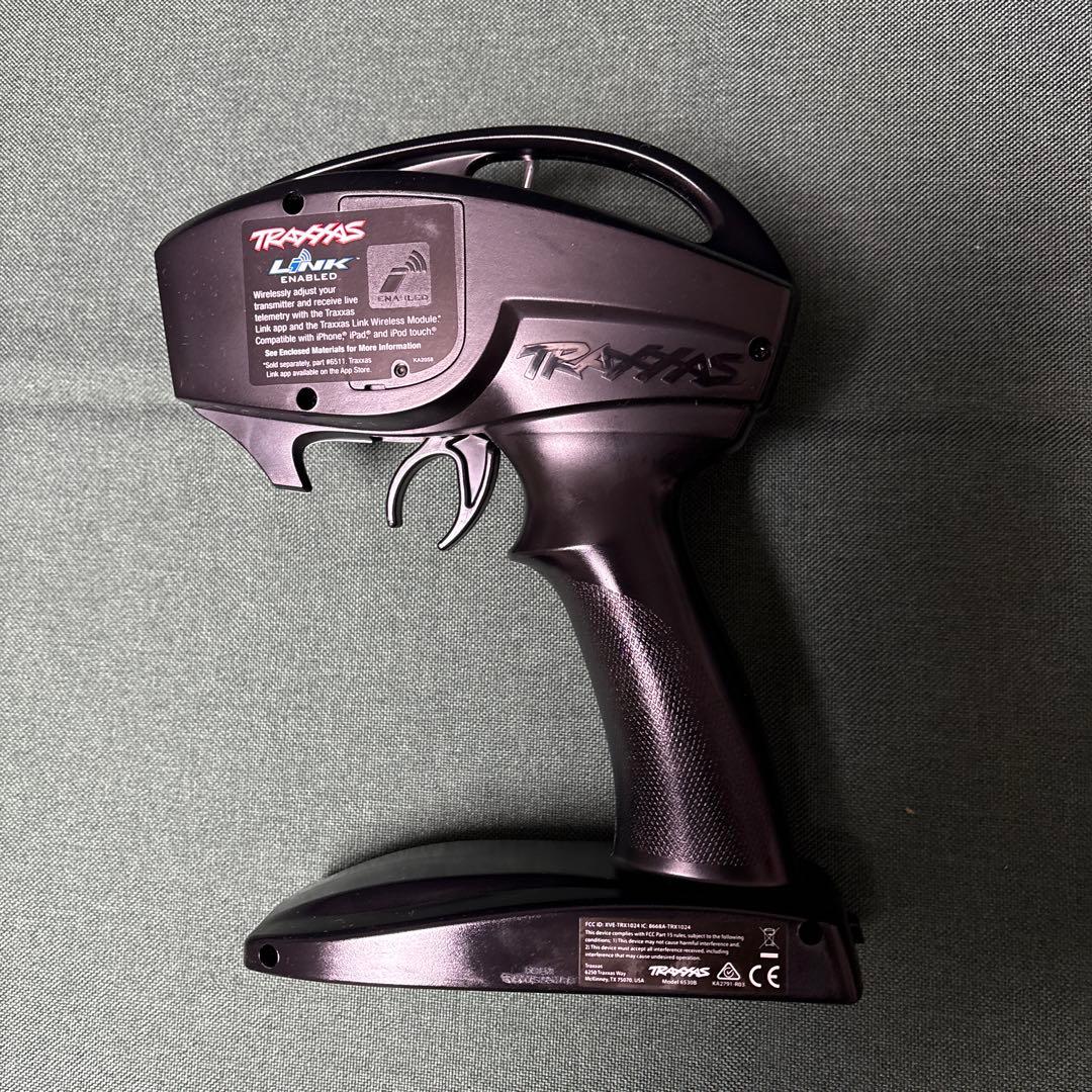 トラクサス　TRX4 ディフェンダー