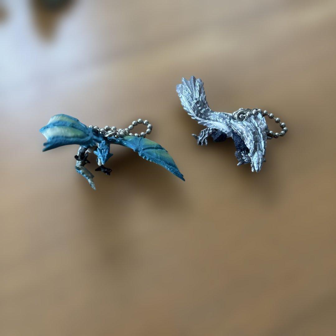 モンスターハンター　フィギュア　ぬいぐるみ　ストラップ　24体セット