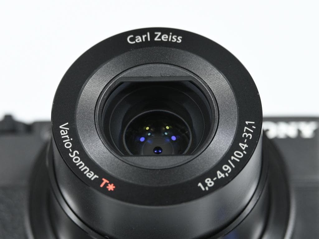 【超美品】 SONY Cyber-shot DSC-RX100《純正グリップ付》