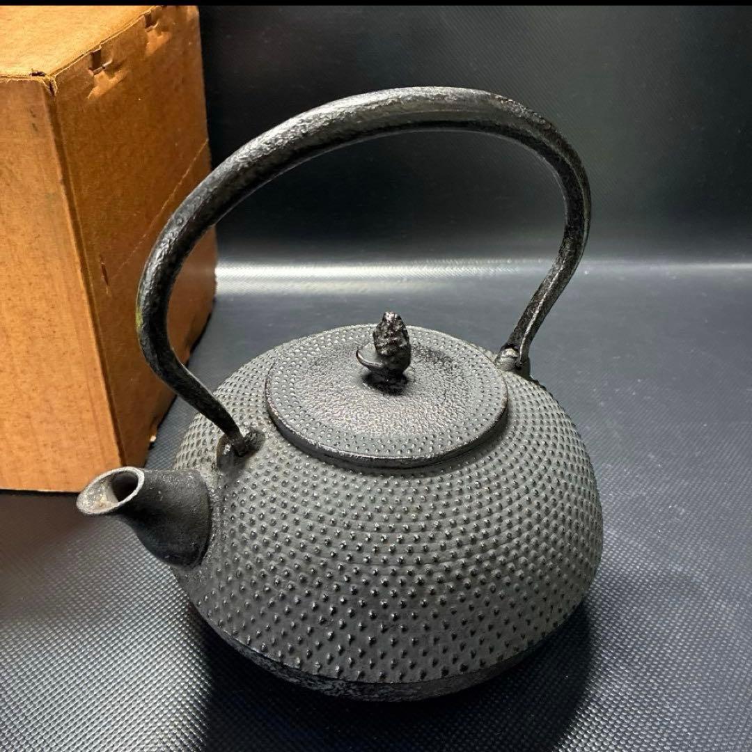 Yahoo!オークション -「鉄瓶 あられ」(鉄瓶) (鉄製)の落札相場・落札