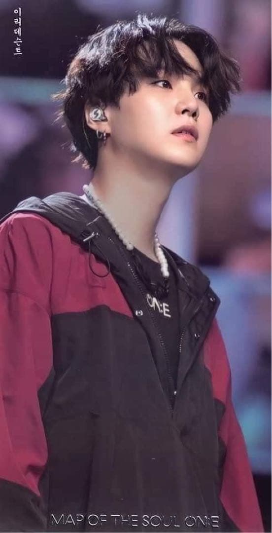 BTS MOS ON:E メンバー全員 着用 Tシャツ　新品　Lサイズ