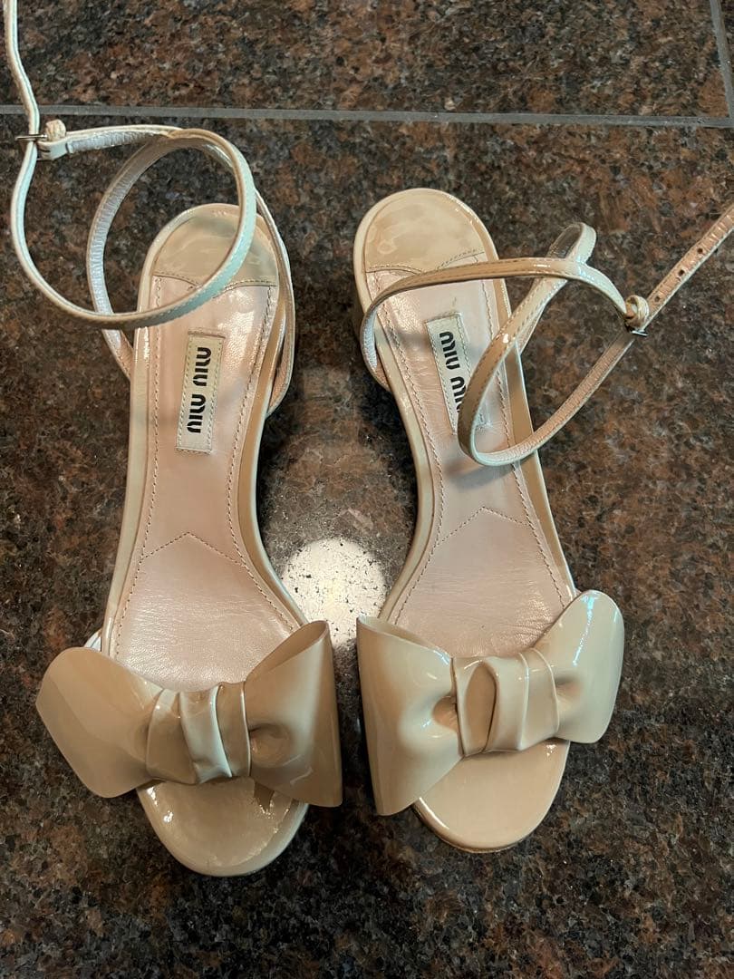 真作】絵画 弦田英太郎 油彩8号 水紋 水面に揺れる秋の彩り X158