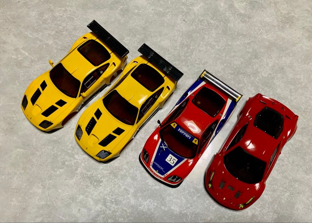 京商　ミニッツ フェラーリ　ボディ4セット　kyosyo MINI–Z