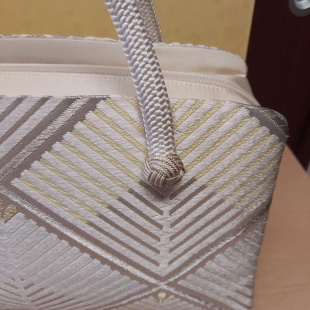 12月7日までのお値下げ　10,000円引　伊と忠　利休バッグ シルバー系 松菱