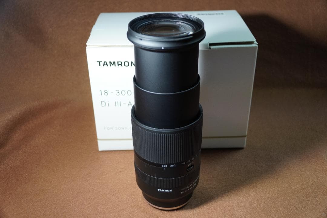 レンズ(ズーム) TAMRON18-300mm F/3.5-6.3 Di III-A VC VXD