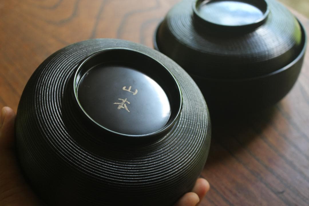 デッドストック！極上糸目黒漆に風情ある吹寄せ蒔絵の映える大椀2点（検輪島塗雑煮椀