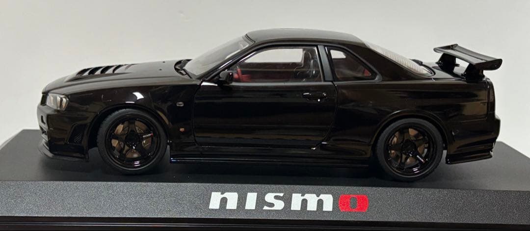 に*ー様 AUTOart 1/18ニスモ R34 GT-R Z-tune ブラッ