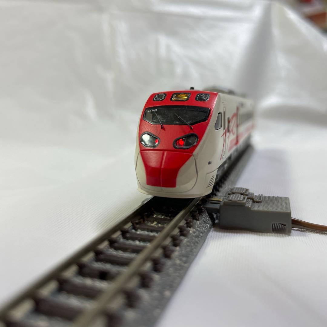 三鶯重工 TW10-002.003 台鉄2000 プユマ号　8両セット