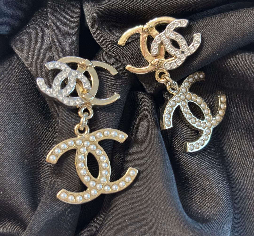 CHANEL ダブルCロゴ ペンダント型ピアス CHANEL ダブルCロゴ ピアス(両耳用)