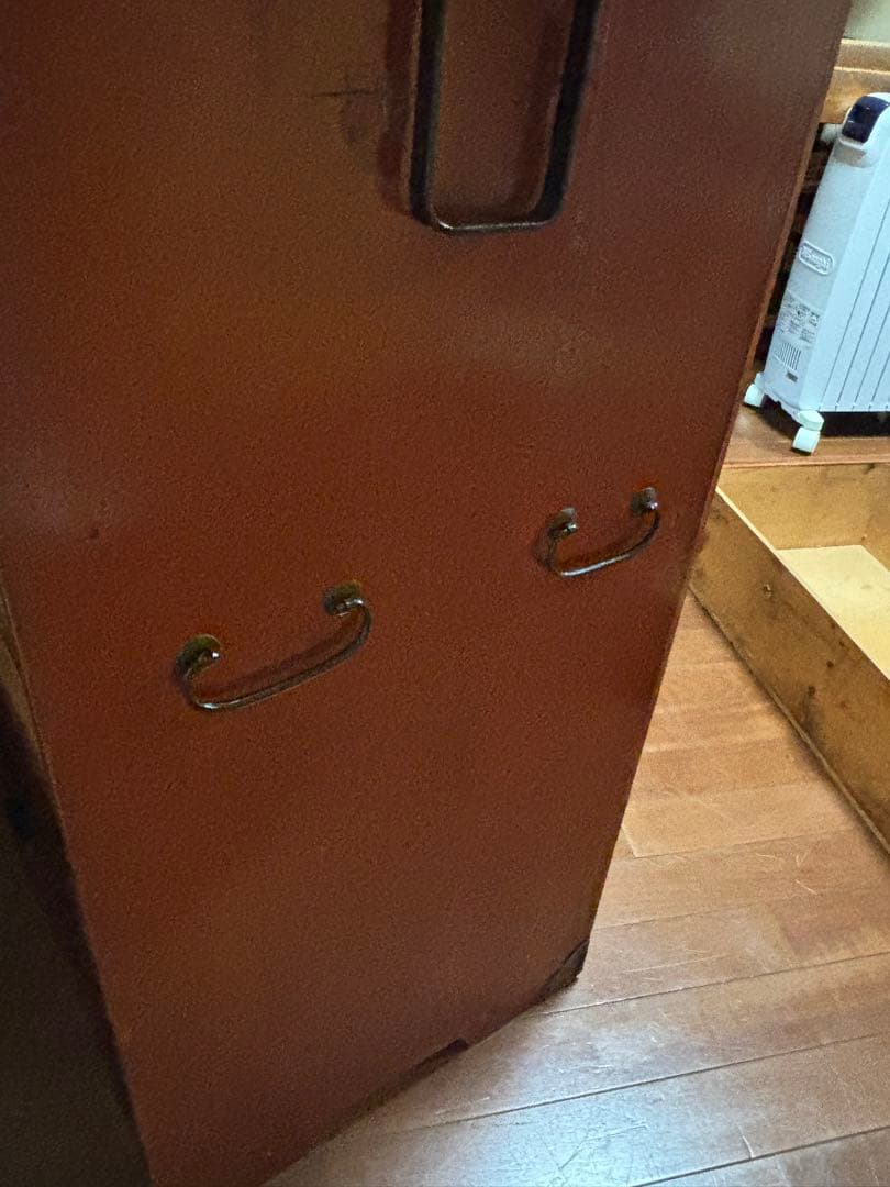 大幅値引可能】【飛騨家具】和箪笥 かんぬき付き 古家具 アンティーク