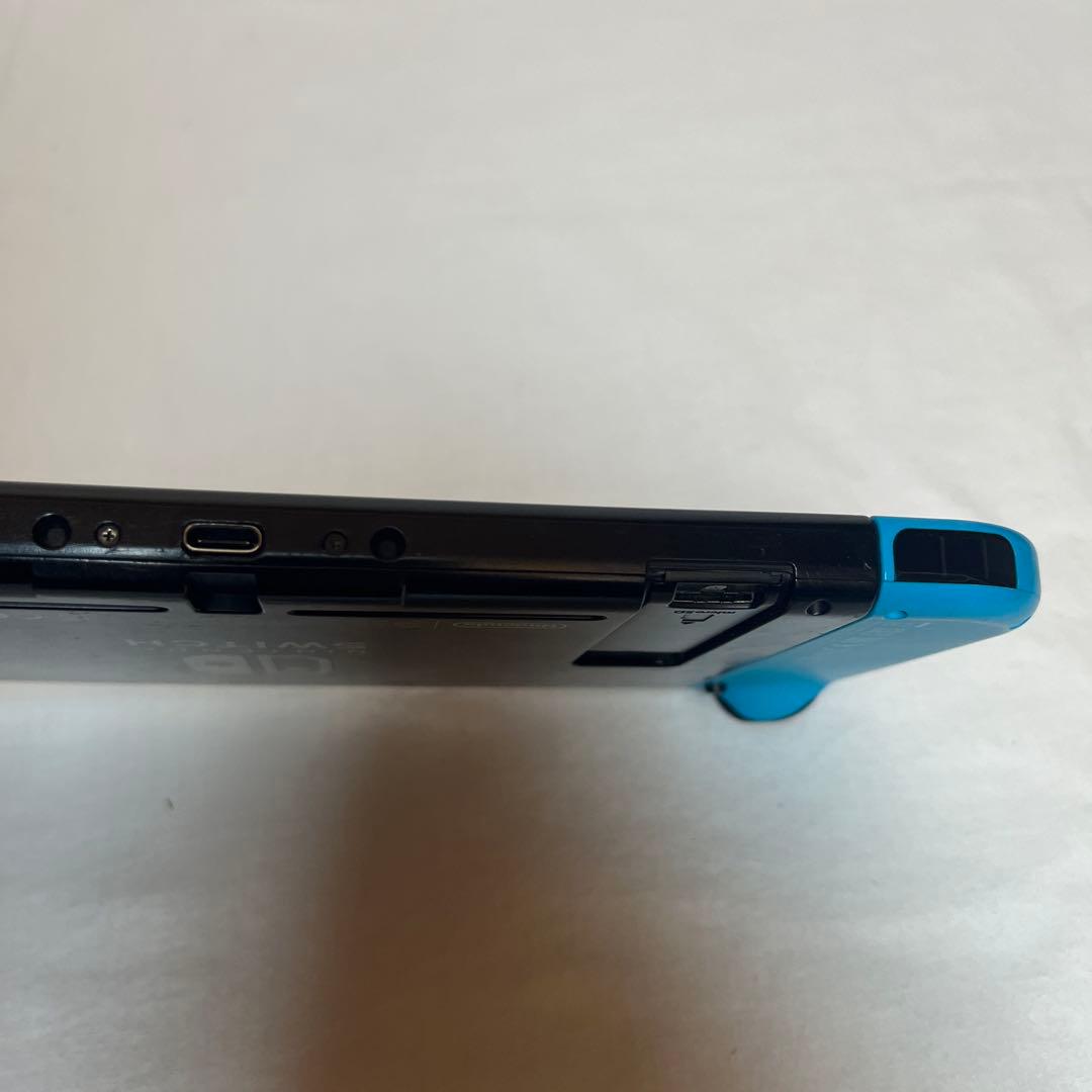 Nintendo switch 2018年製 HAC-001 本体のみ