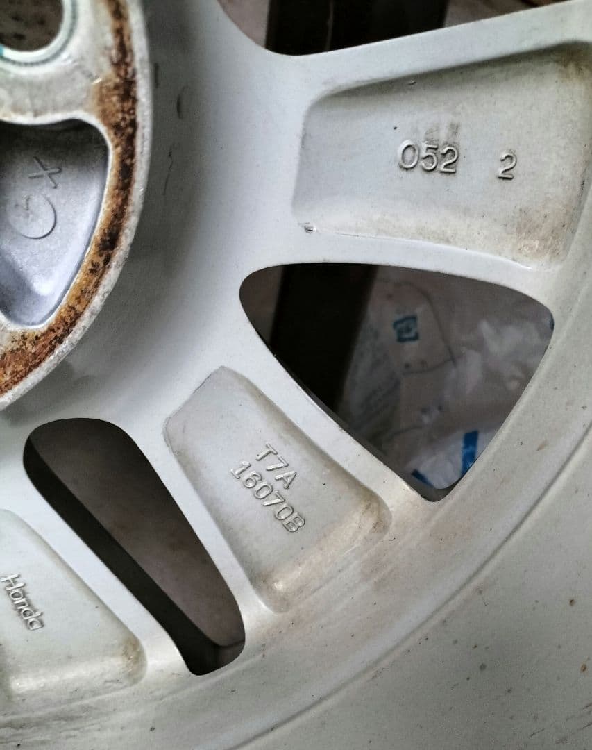 遺品整理◼️蔵のから謎の特大な灰盤？灰皿でしょうか？ 名あり、箱