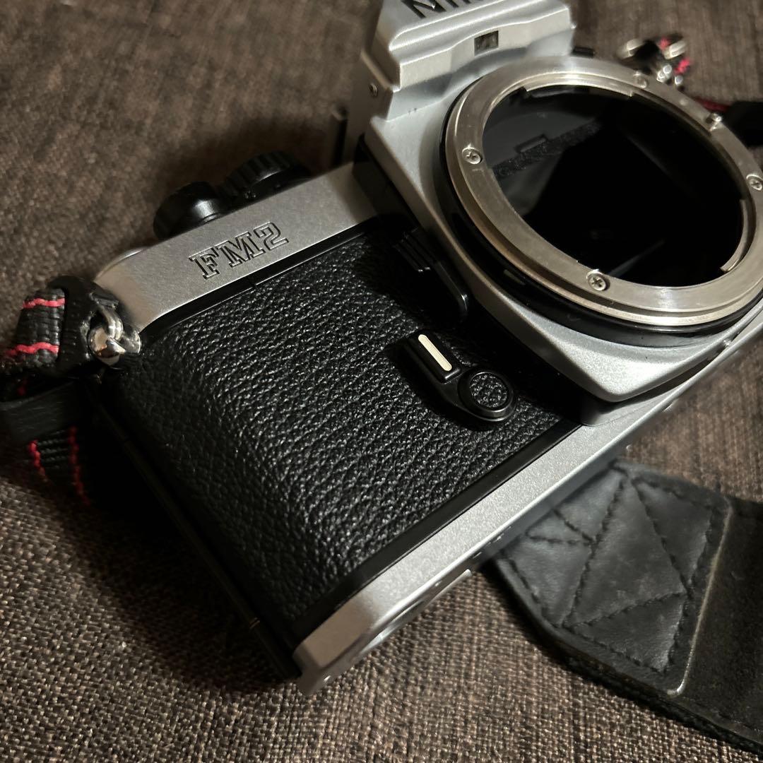後期型CEマーク入りNikon ニコン FM2 シルバーストラップ付き
