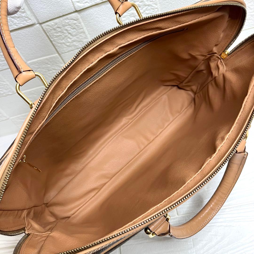 ✨極美品✨☘️CELINE ☘️✨ブリーフケース✨ビジネスバッグ✨PVCレザー✨