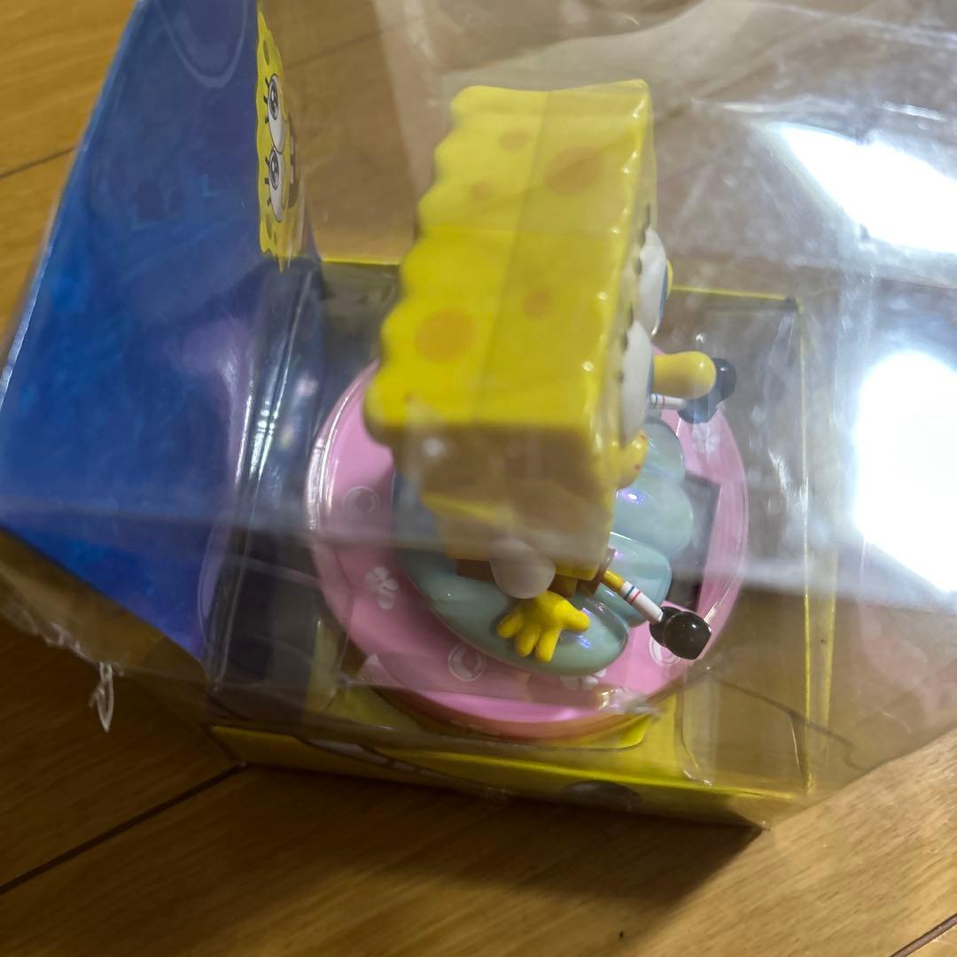 スポンジ・ボブ　ソーラーフィギュア　 ゆらゆらソーラー