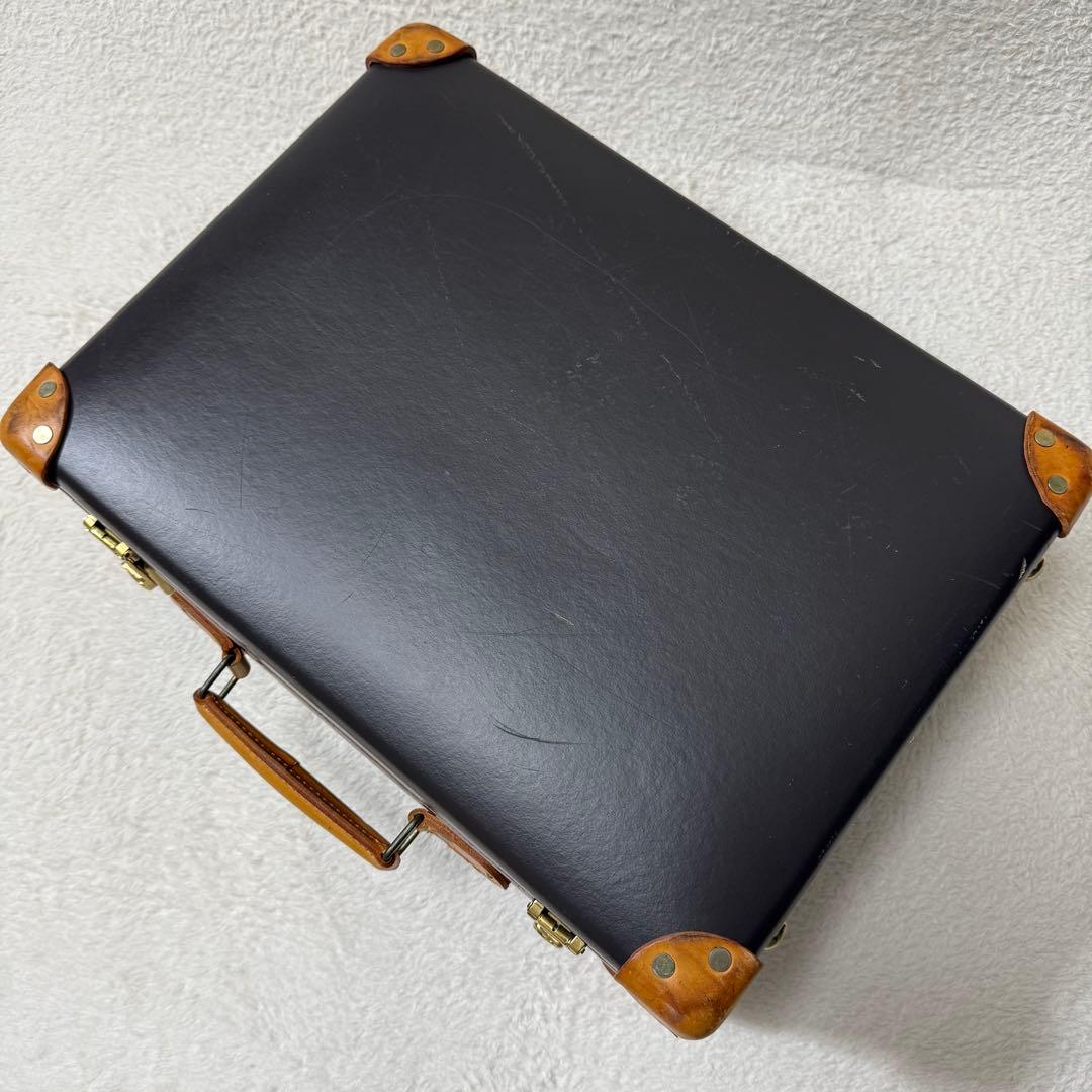 グローブトロッター サファリ スモールキャリーオン 30L 機内持込可