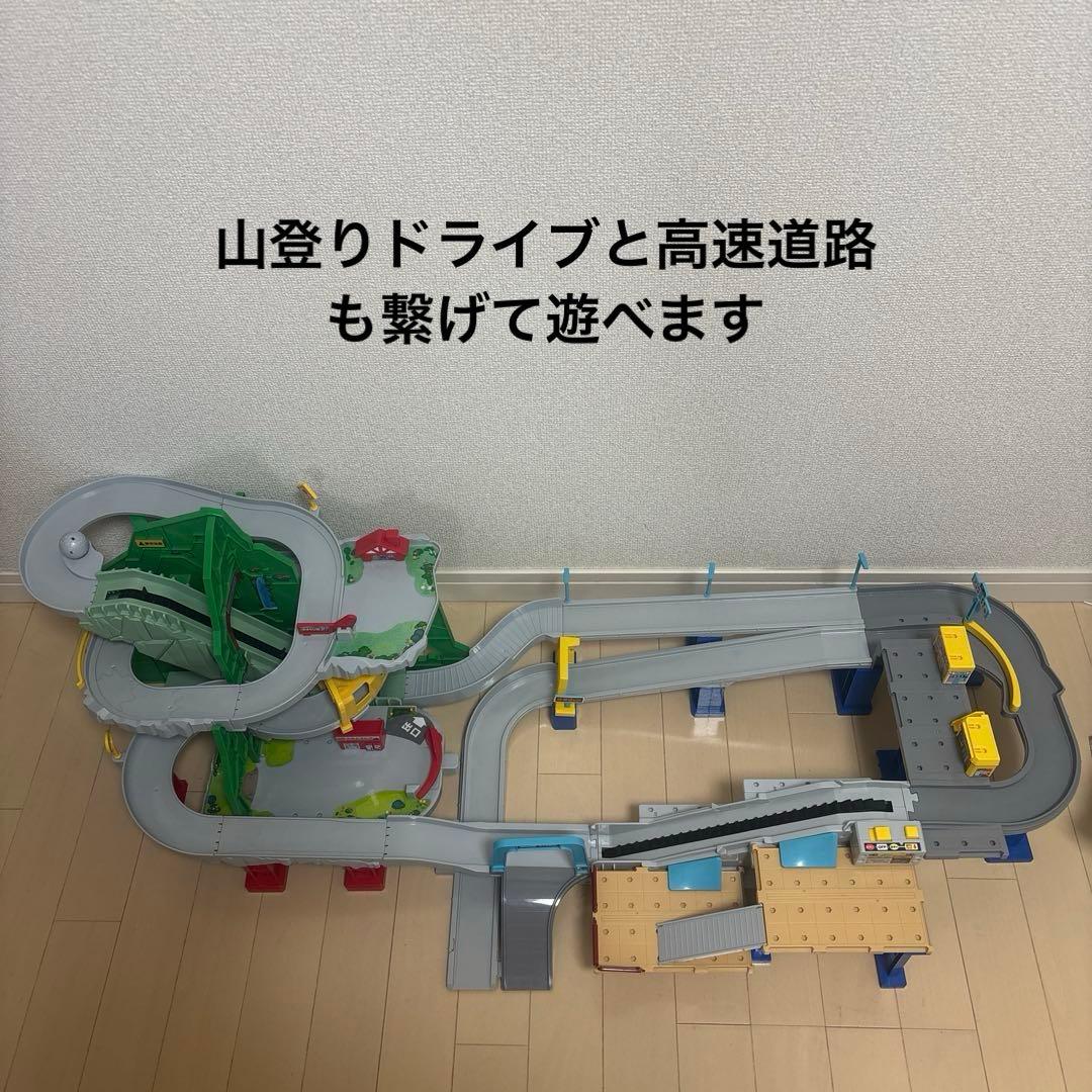 トミカまとめ （トミカビル・高速道路・山のぼりドライブ・トミカタワー）