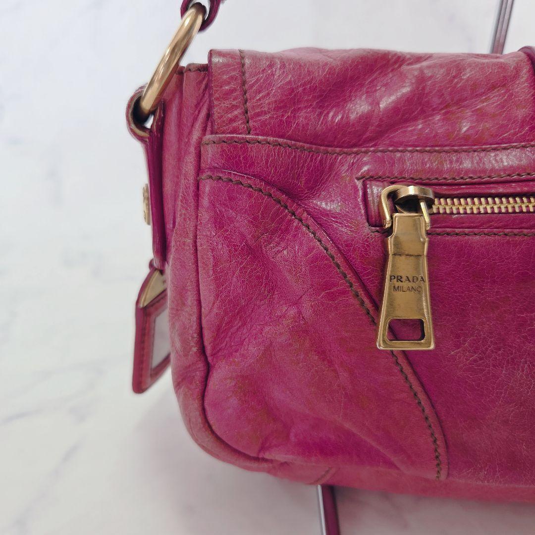希少✨レア プラダ PRADA ピンク レザー ハンドバッグ チェーンストラップ