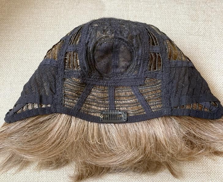 銀座サロン　KAZUE WIG　フェミニンショート　人毛MIX　マルチブラウン