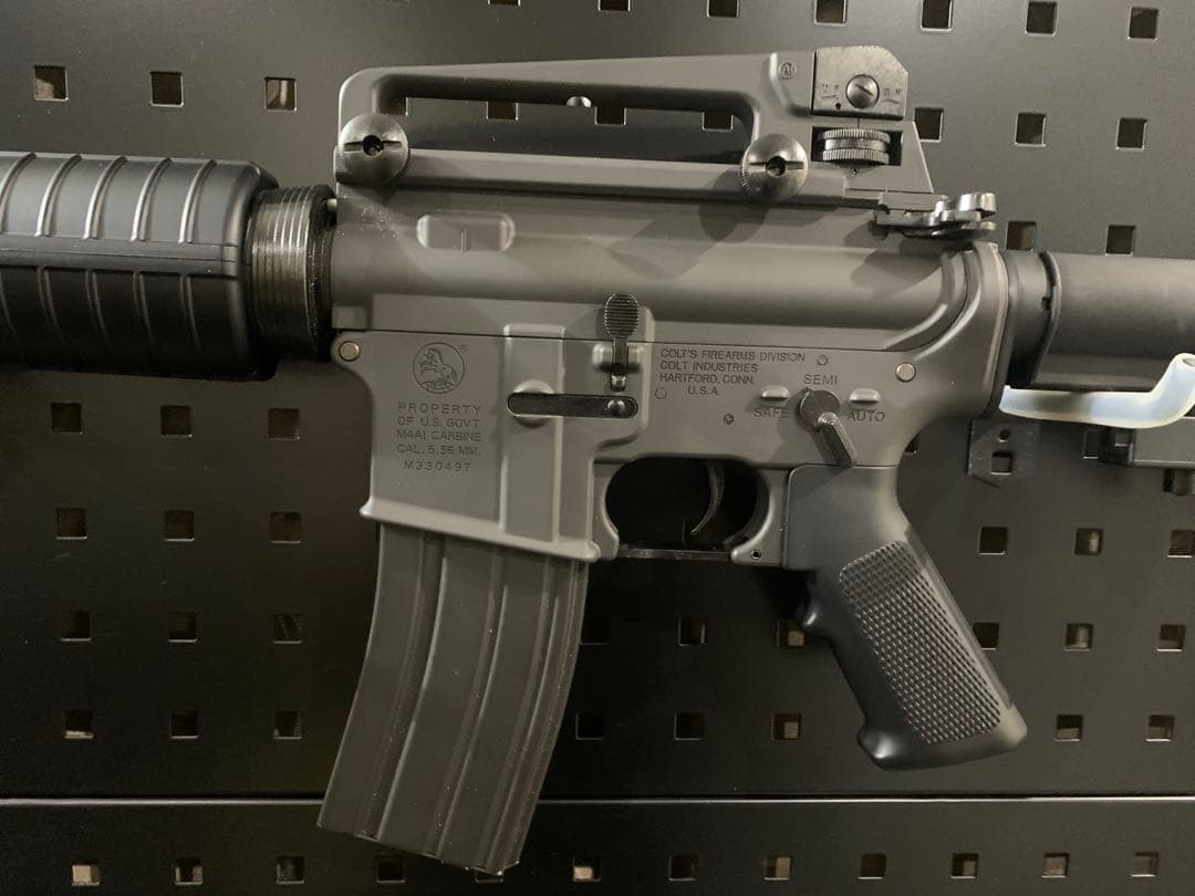 東京マルイスタンダード電動ガンM4A1 カービン（訳あり品 ）18歳以上対象