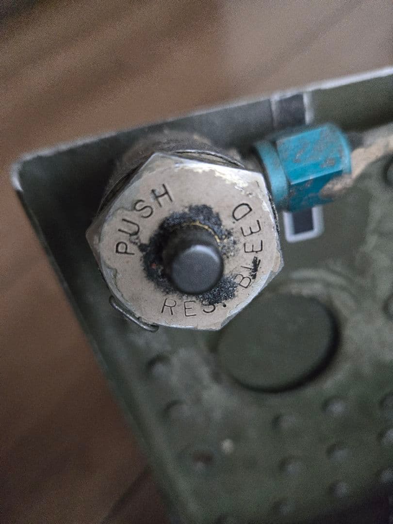 実物　F-4EJ　 最終値下げ　油圧機器室ドア　ジャンク