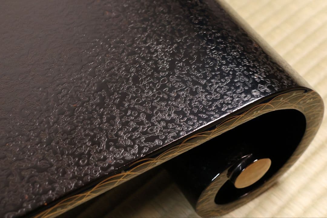 木製 漆塗 巻足 平卓 金蒔絵 丸菊 桐唐草 黒塗 漆芸 花台【MB106】