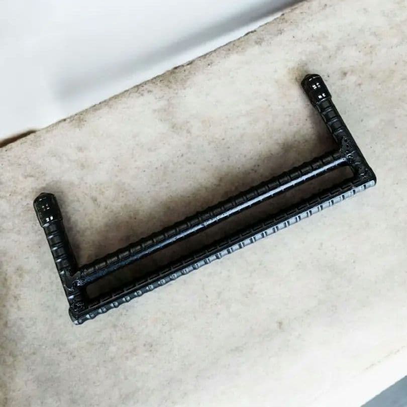 アイアンでシンプルなスタンド QRコードスタンド製作します☆ 【看板