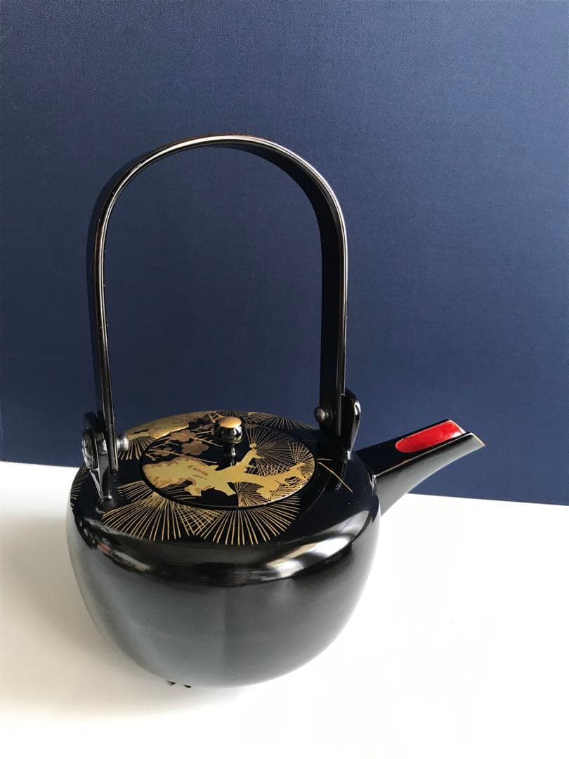 お屠蘇器 銀渕付 黒四つ揃　本松クリ足　松竹梅 金蒔絵 螺鈿 木製漆塗　豪華