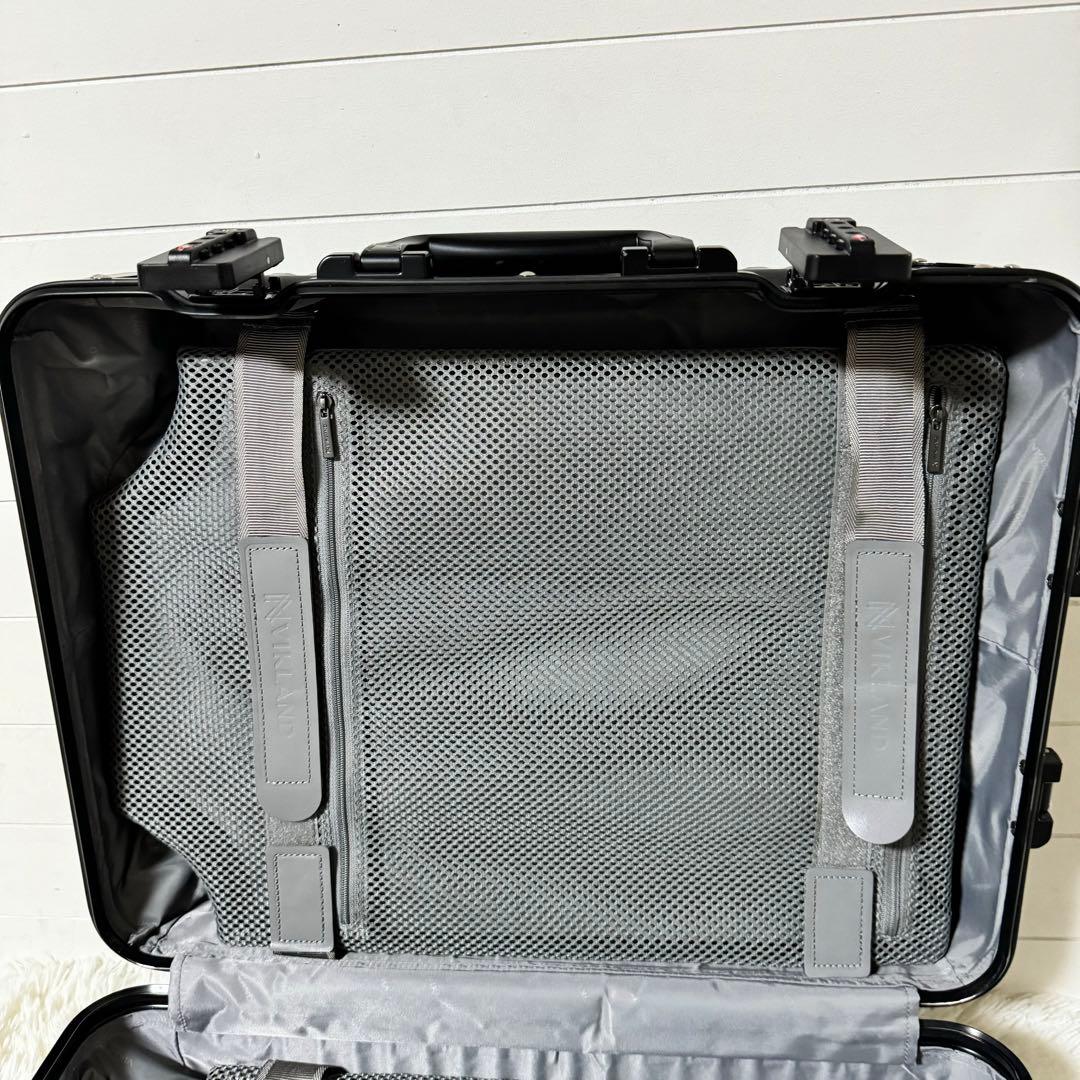 LANZZO ランツォ 1PIU1UGUALE 3 ウノピュウ アルミキャリー