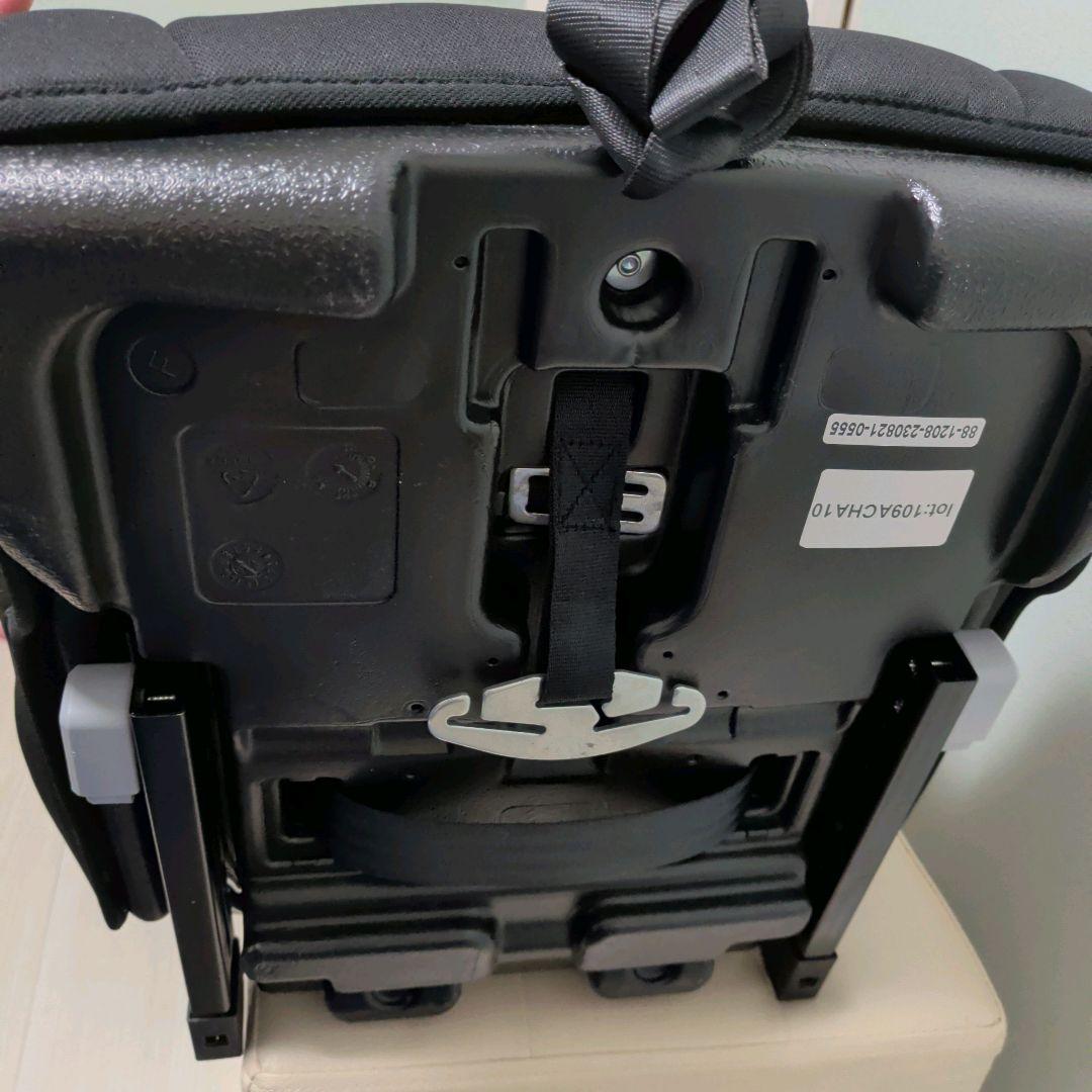 【極美品】アイリスプラザ　チャイルド&ジュニアシートPZ ISOFIX