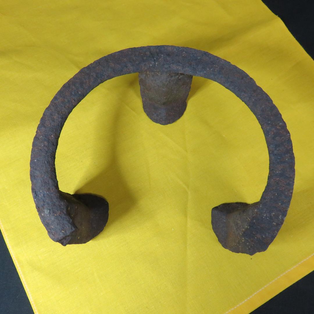 五徳 鬼爪 木箱 共箱 裏書 茶道具 囲炉裏 炉端 鉄瓶に - メルカリ