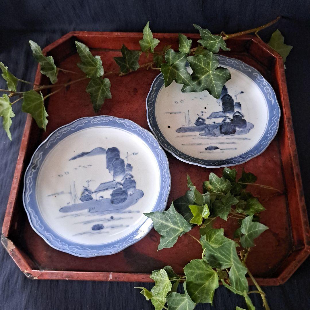 「青と白のコントラスト！ 山水画皿(直径18cm)」 古伊万里皿 2客セット 骨