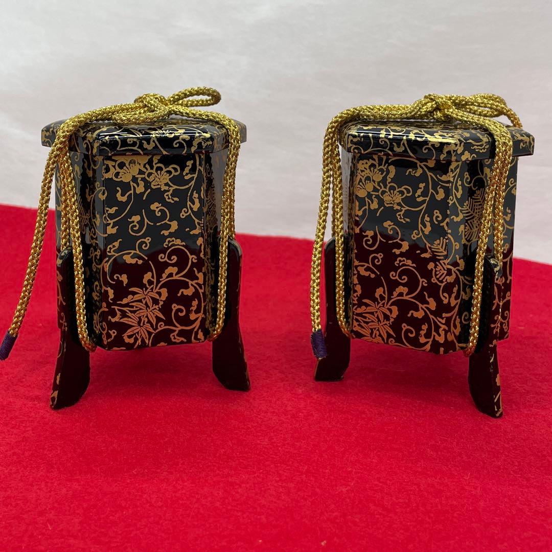 木製雛飾り　道具螺鈿細工　貝桶付