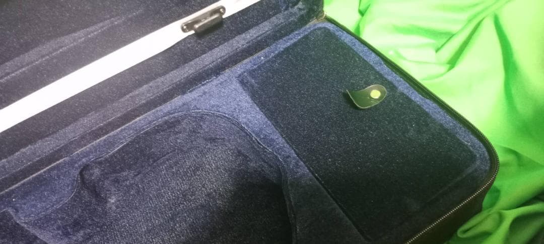 【新品】初心者向けバイオリンセット一式 4/4サイズ 楽器専門店で整備調整済み