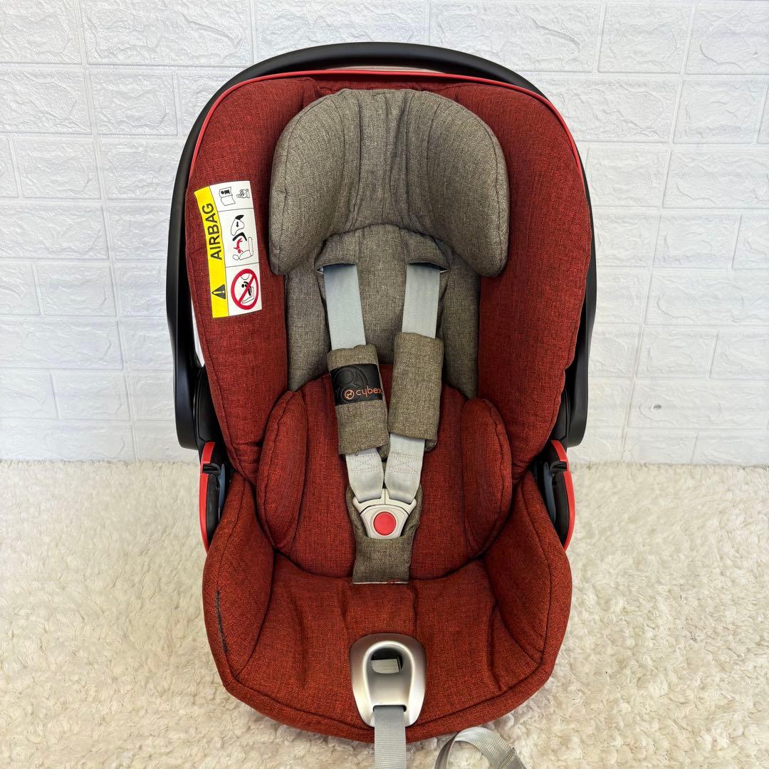 美品　Cybex サイベックス　CloudQ クラウドQ+BASE Q-FIX