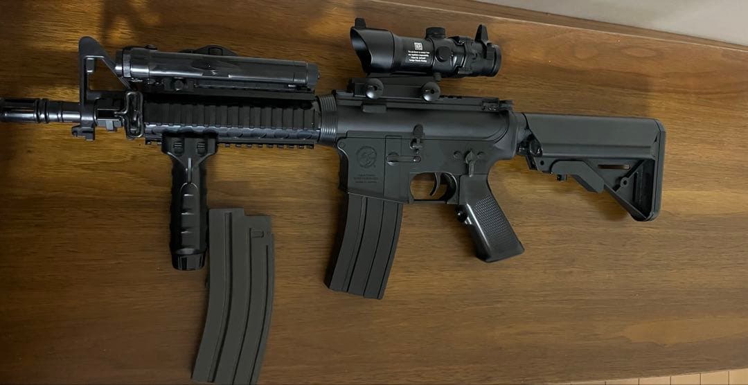 東京マルイ　ソップモッド　M4 ボーイズ　予備マガジン付き　新品ズームスコープ