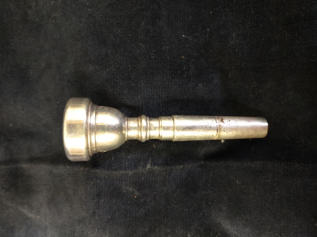 トランペットマウスピース Bach corp 10C