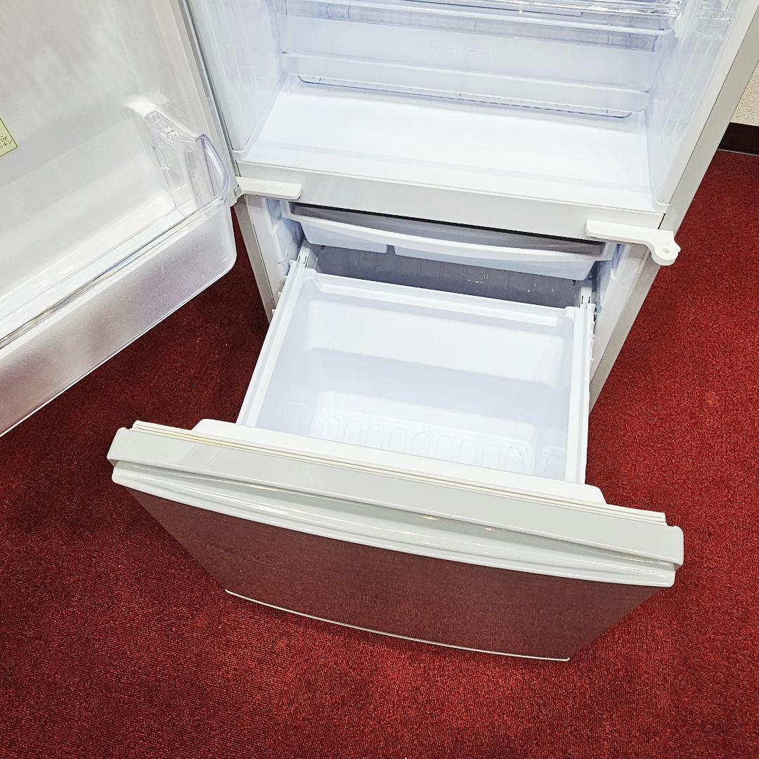 ホワイト冷凍庫 透明棚付き