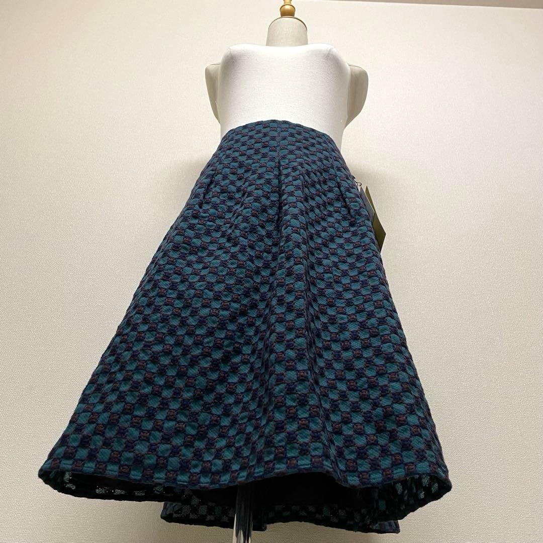 【新品タグ付き】Sybilla ジャガード織高級感エレガントフレアスカート