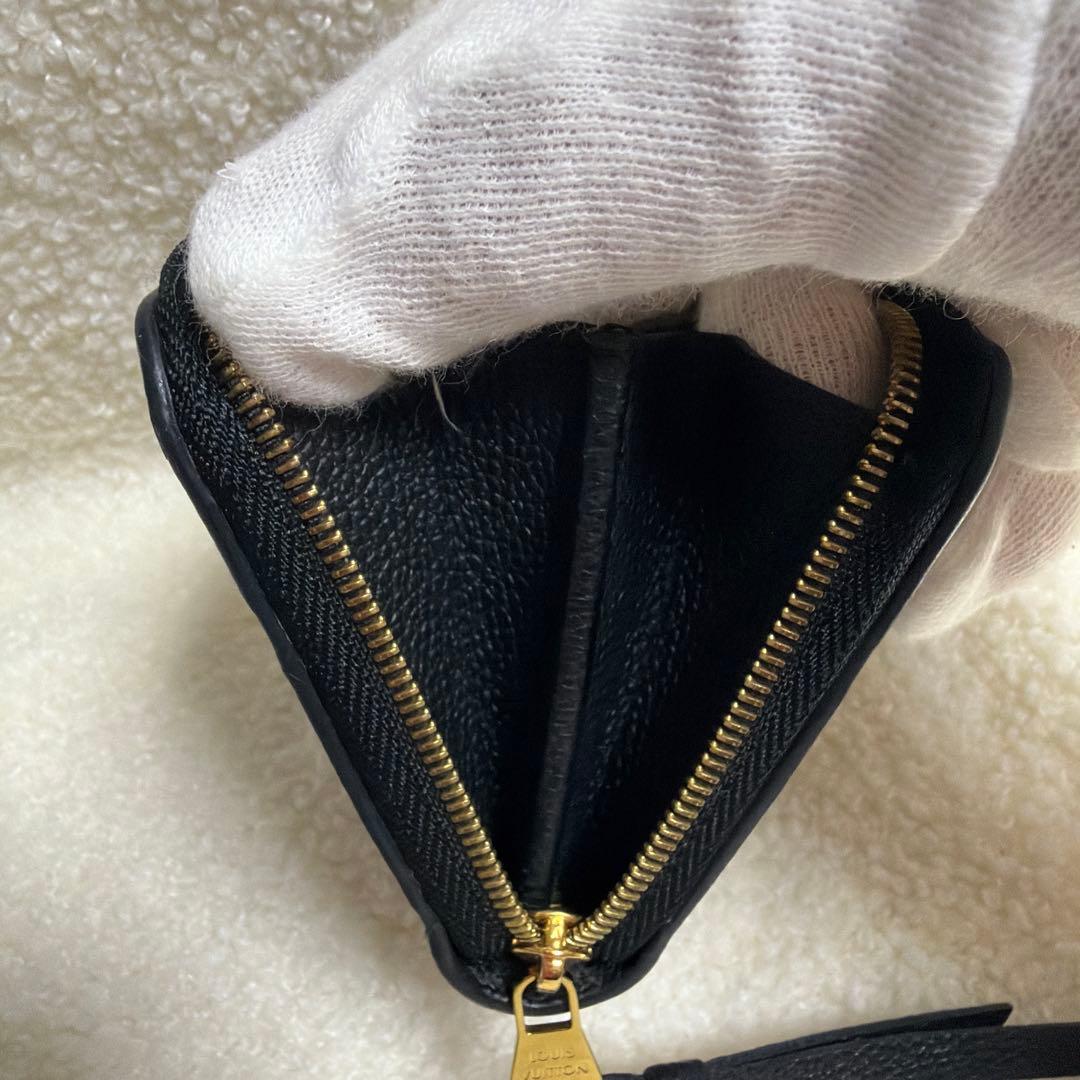 ルイヴィトン　ケース