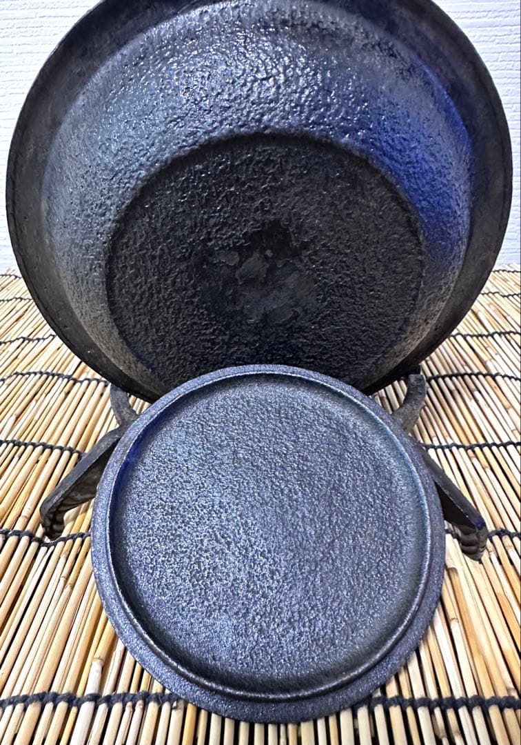 未使用品、長期保管品、栞付　南部岩鋳造　１５型九重アラレ　南部鉄瓶　南部鉄器