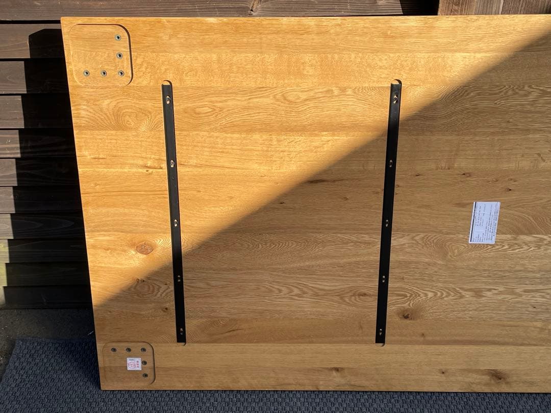 クラッシュゲート　デン　ダイニングテーブル　180cm　ナラ材　仙台　宮城