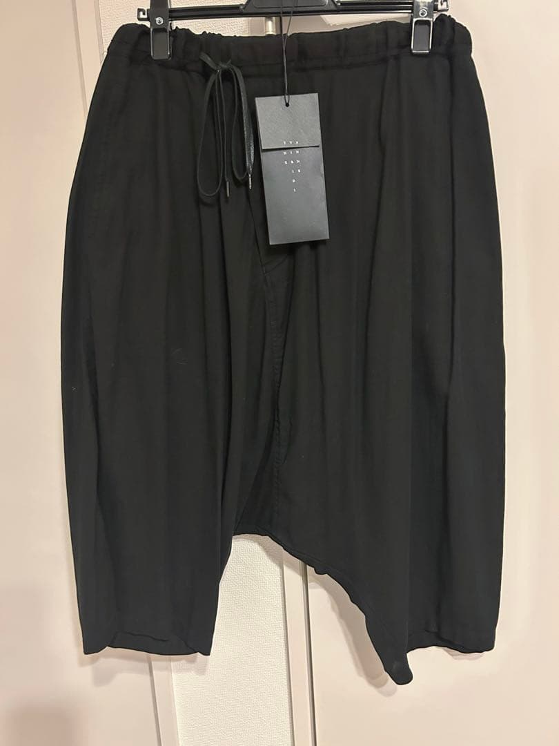 激安最終値下げ‼️The Viridi-anne 24ssサルエルパンツ ブラック