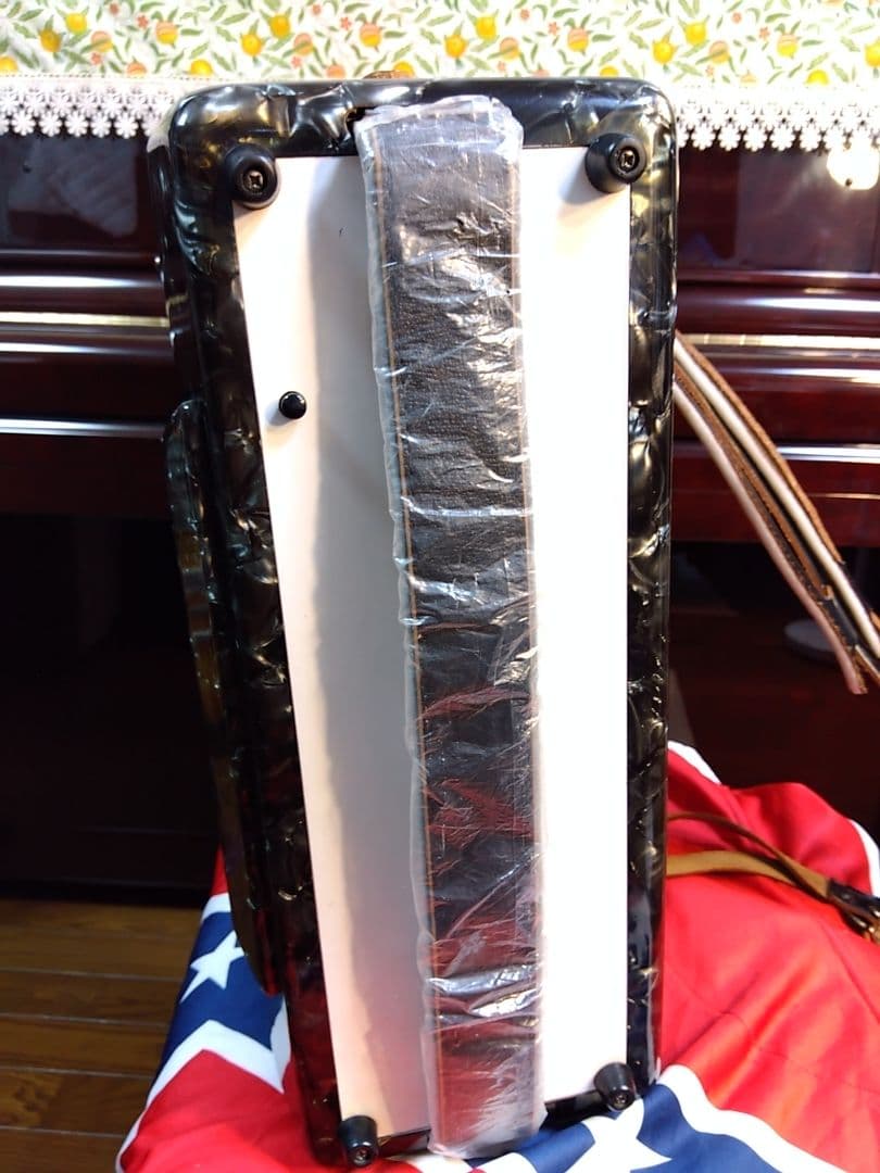 希少コントラ】Yamahaバスアコーディオン B-32B 32鍵 信頼の日本製