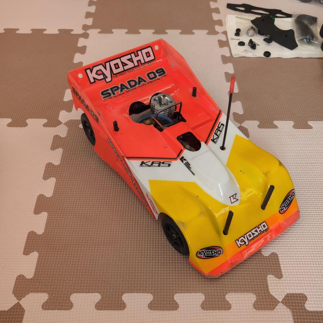 Kyosho Spada 09L ラジコンエンジンカー．プロポ付