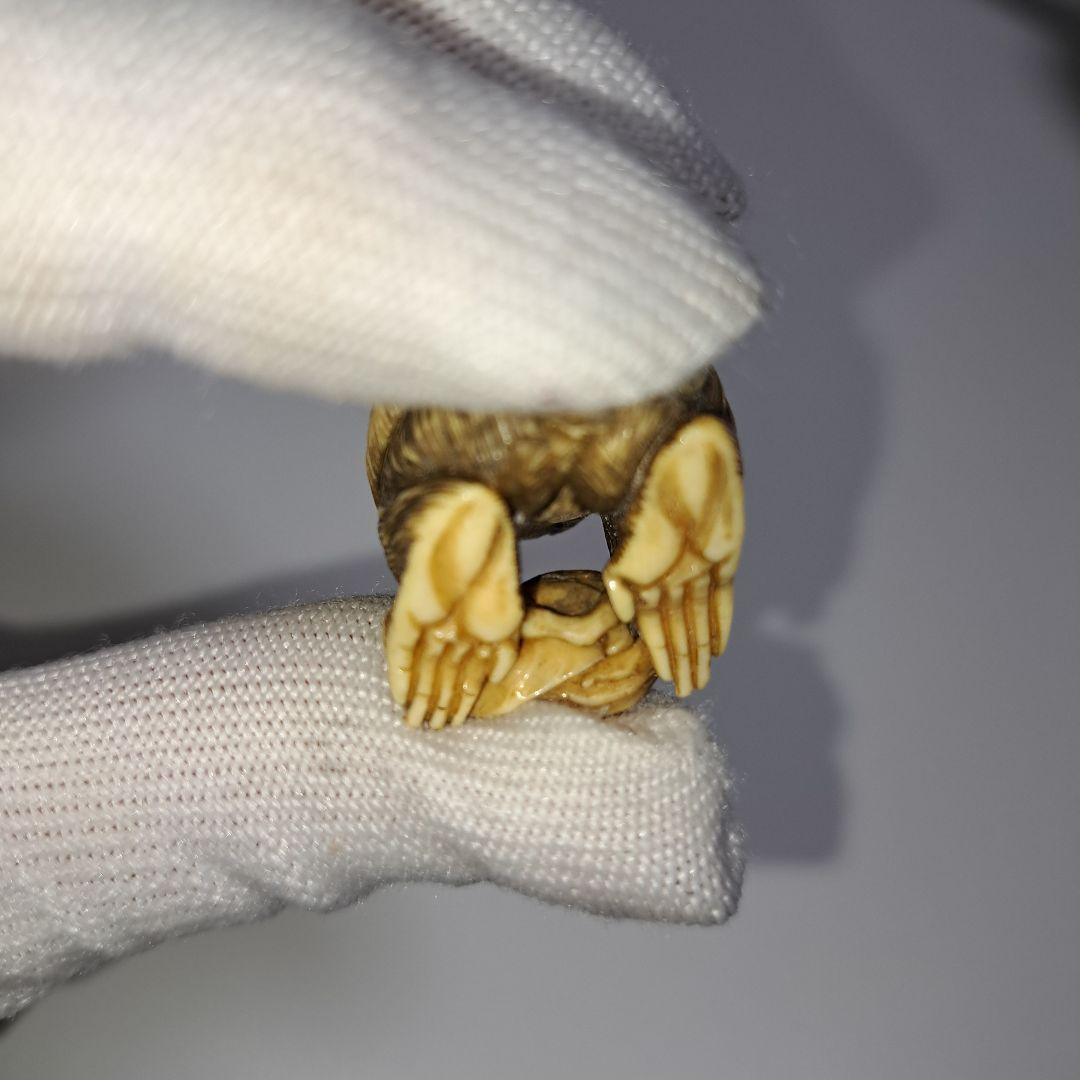 ともたん様専用です【動物天然素材の根付け】猿の根付け 縁起物 骨董品