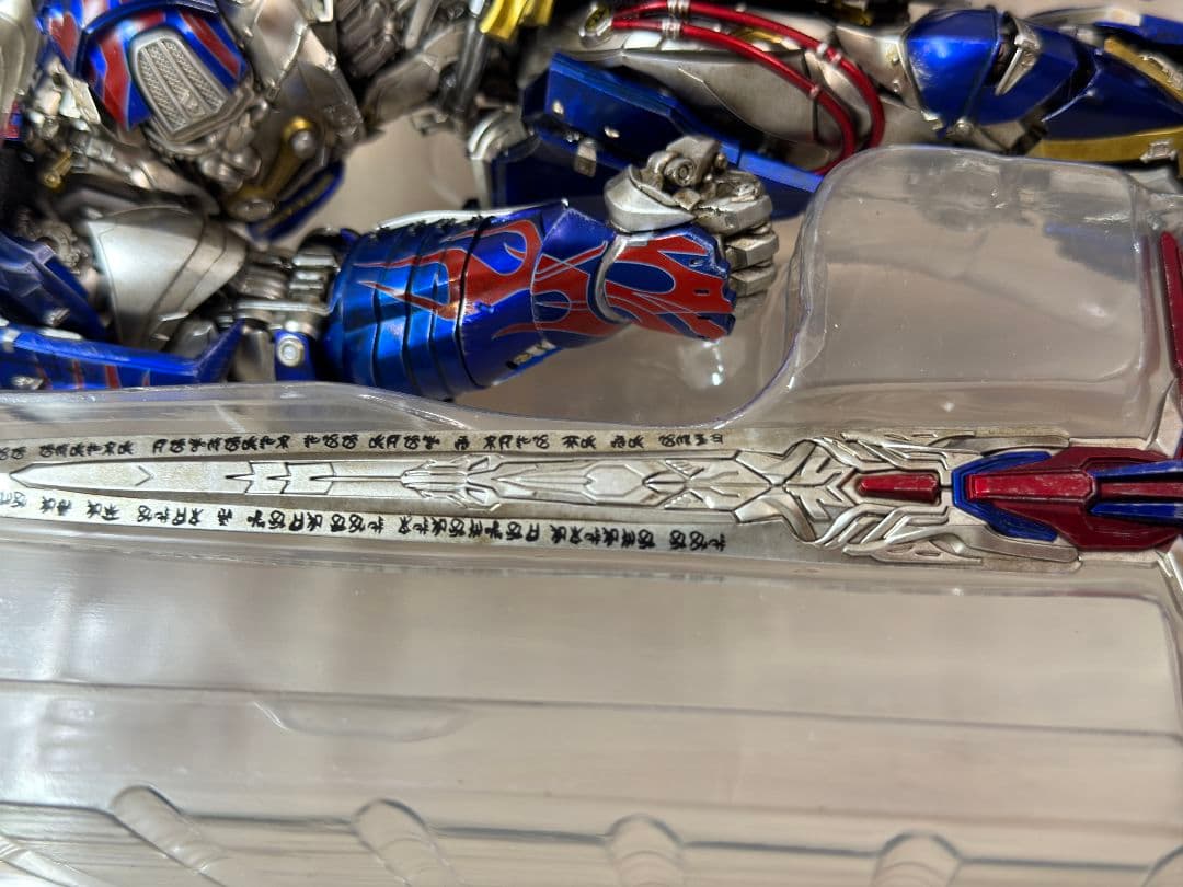 美品 DLX オプティマスプライム 最後の騎士王 threezero スリーゼロ