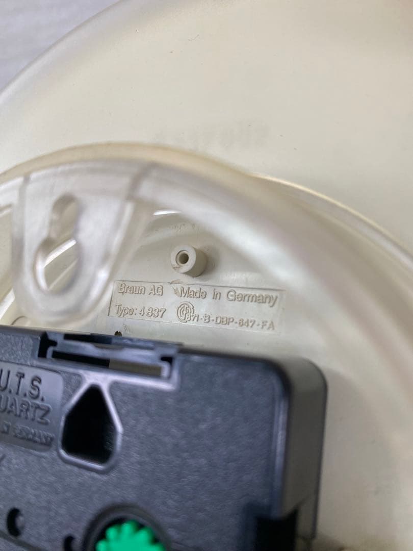 時間ズレなし。希少品BRAUN アナログ時計 Dieter Ramsヴィンテージ