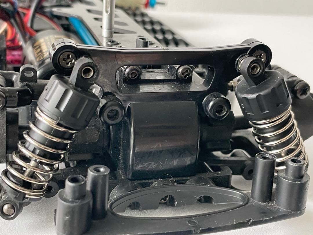 値下げ！TT 01シャーシ フルベア メカ付 OP有り&予備パーツ爆盛り&おまけ